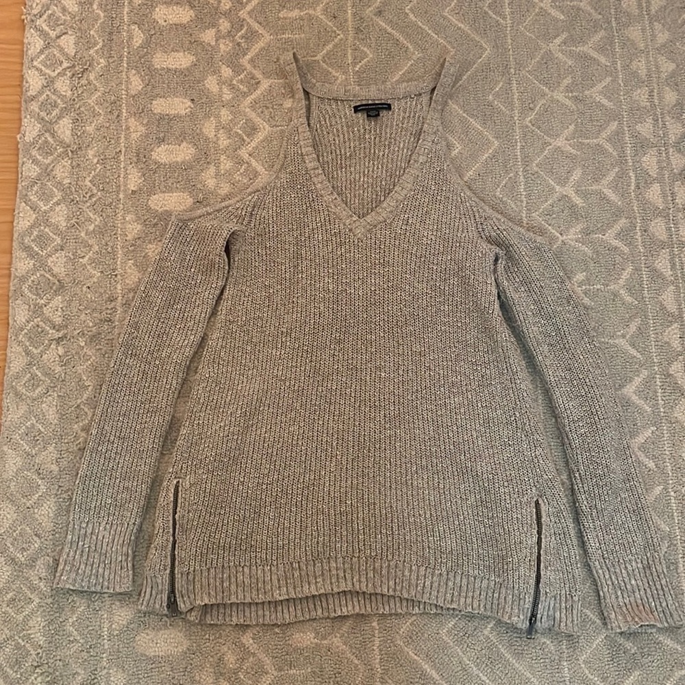 Light grey sleeveless sweater